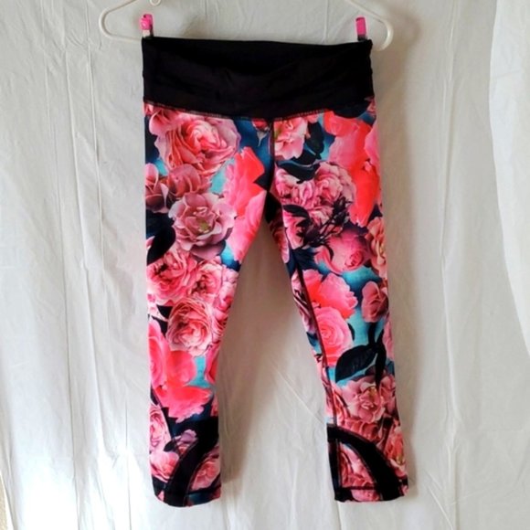 Lululemon Secret Garden Run Inspire Crop Leggings size 4 - Picture 4 of 7
